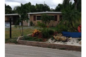 6968 Tradewind Way, Lake Worth, FL 33462, Sold 12/16/13