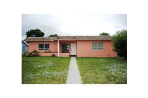5830 NW 56th Pl, Tamarac, FL 33319, Sold 08/22/14
