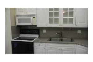 3221 NE 8th St #106f, Pompano Beach, FL 33062, Sold 12/10/13