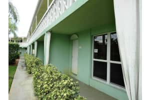 2124 NE 5th Ave, Wilton Manors, FL 33305, Sold 03/27/14