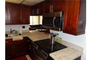 330 SE 20th Ave, Deerfield Beach, FL 33441, Sold 04/06/15