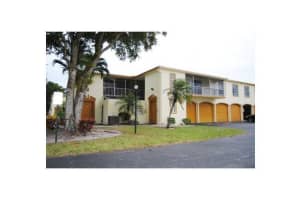 5880 NW 57th Ave, Tamarac, FL 33319, Sold 05/21/14