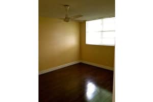 400 SE 10th St, Deerfield Beach, FL 33441, Sold 04/25/14