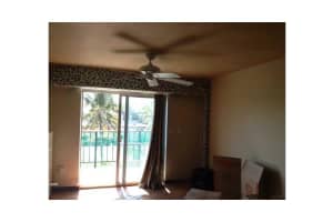 1000 Michigan Ave, Miami Beach, FL 33139, Sold 09/26/14