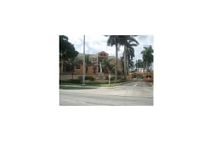 6292 NW 186th St, Hialeah, FL 33015, Sold 04/21/14