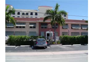 2400 NE 33rd Ave, Fort Lauderdale, FL 33305, Sold 07/03/14