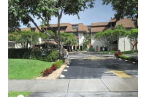671 NE 195th St, Miami, FL 33179, Sold 08/28/14