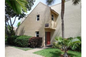 959 SE 2nd Ave, Deerfield Beach, FL 33441, Sold 09/04/14