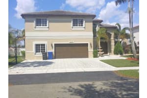 13071 NW 9th St, Plantation, FL 33325, Sold 06/25/14