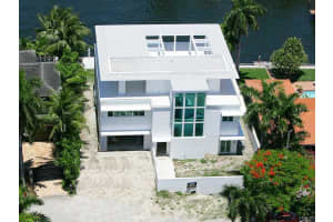 3019 NE 20th Ct, Fort Lauderdale, FL 33305, Sold 02/22/16