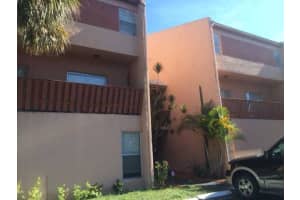 8913 NW 28th Dr, Coral Springs, FL 33065, Sold 10/31/14