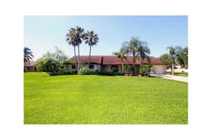 11902 Silver Oak Dr, Davie, FL 33330, Sold 07/17/14