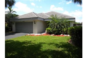 9355 NW 18th Dr, Plantation, FL 33322, Sold 07/18/14
