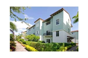38 NW Hawthorne Pl, Boca Raton, FL 33432, Sold 08/29/14