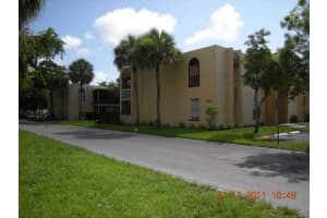 4240 NW 21st St, Lauderhill, FL 33313, Sold 08/13/14