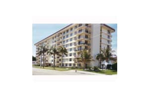 1009 N Ocean Blvd, Pompano Beach, FL 33062, Sold 12/29/14