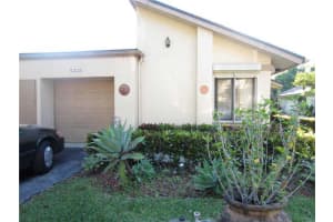 5221 Gate Lake Rd, Tamarac, FL 33319, Sold 09/04/14