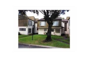 8003 Lagos De Campo Blvd, Tamarac, FL 33321, Sold 12/09/14
