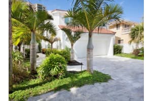 3330 NE 14th Ct, Fort Lauderdale, FL 33304, Sold 01/22/15