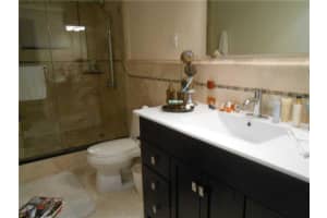 421 SE 10th St APT A102, Dania Beach, FL 33004, Sold 10/16/14
