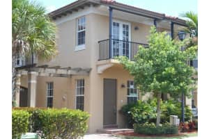 6941 Julia Gardens Dr, Coconut Creek, FL 33073, Sold 03/25/15