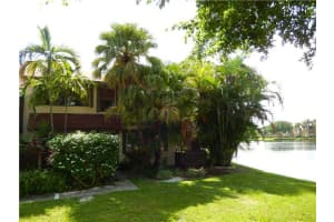 2371 Bayberry Dr, Pembroke Pines, FL 33024, Sold 02/26/15
