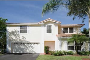 898 NW 97th Ave, Plantation, FL 33324, Sold 01/30/15