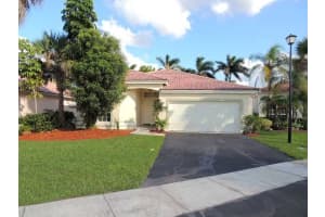 90 Gables Blvd, Weston, FL 33326, Sold 01/30/15