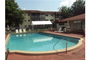 4040 NW 19th St, Lauderhill, FL 33313, Sold 12/17/14