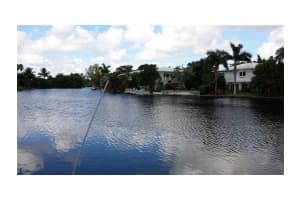 801 NE 18th Ct, Fort Lauderdale, FL 33305, Sold 12/02/14
