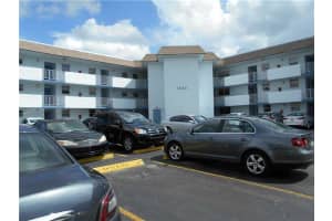 MLS# F1310563, Hollywood, Florida 33021