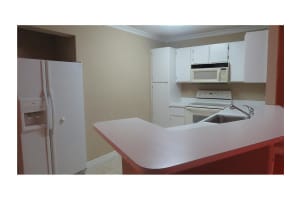 643 Woodgate Ln, Sunrise, FL 33326, Sold 09/30/15