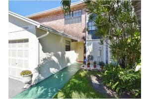 10769 NW 11th St, Pembroke Pines, FL 33026, Sold 12/24/14