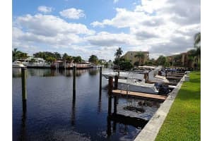 1100 SE 5th Ct, Pompano Beach, FL 33060, Sold 02/22/16