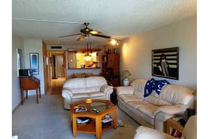 1100 SE 5th Ct, Pompano Beach, FL 33060, Sold 02/22/16