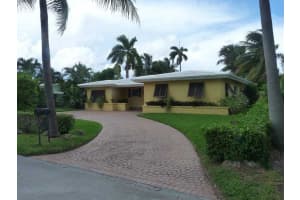 3231 Oleander Way, Pompano Beach, FL 33062, Sold 08/17/15