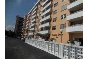 3201 NE 14th St, Pompano Beach, FL 33062, Sold 04/08/15