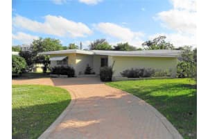 3220 Fiesta Way, Pompano Beach, FL 33062, Sold 08/14/15