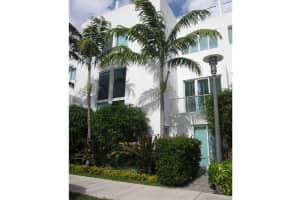 317 NE 7th St, Fort Lauderdale, FL 33304, Sold 04/21/15