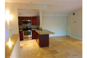 2741 S Oakland Forest Dr, Oakland Park, FL 33309, Sold 07/17/15