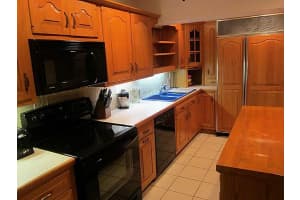 1915 NE 33rd Ave, Fort Lauderdale, FL 33305, Sold 03/01/16