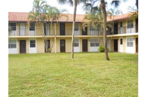 1201 SW 50th Ave, North Lauderdale, FL 33068, Sold 06/12/15