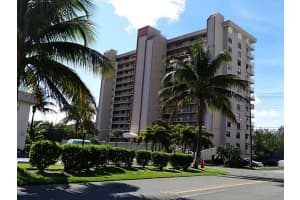 1401 N Riverside Dr, Pompano Beach, FL 33062, Sold 03/31/15