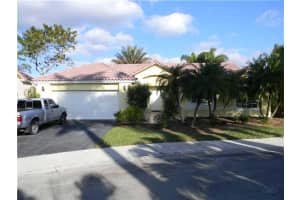 1027 Laguna Springs Dr, Weston, FL 33326, Sold 04/30/15