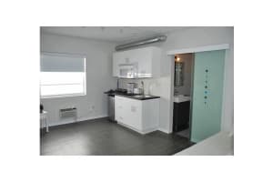 335 Ocean Dr, Miami Beach, FL 33139, Sold 05/29/15