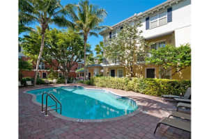 2311 NE 9th Ave, Wilton Manors, FL 33305, Sold 04/24/15