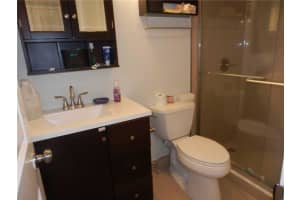 400 SE 10th St, Deerfield Beach, FL 33441, Sold 10/23/15