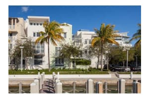 6109 Laguna Dr W, Miami Beach, FL 33141, Sold 01/25/16