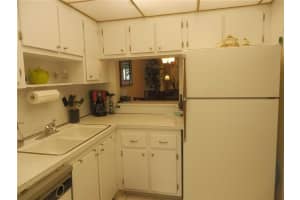 1040 SE 4th Ave, Deerfield Beach, FL 33441, Sold 01/15/16