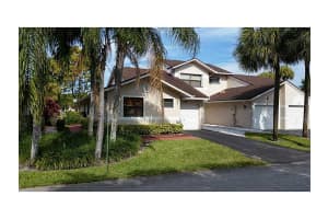 1208 W Lakes Dr, Deerfield Beach, FL 33442, Sold 09/08/15